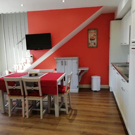 בייסקאס Apartamentos El Rincon De Andrea II מראה חיצוני תמונה